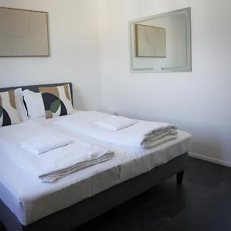 Ξενοδοχείο με διαμερίσματα Space Double